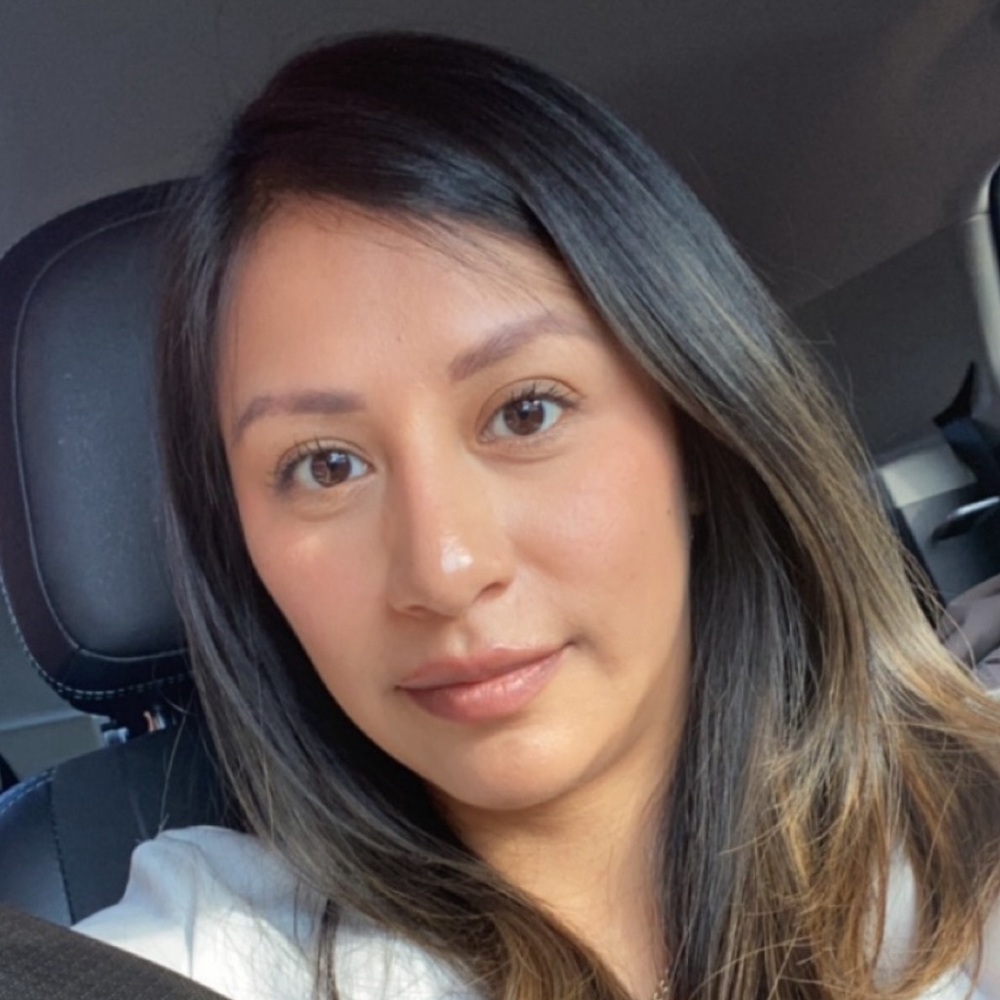Meet your Posher, Danna